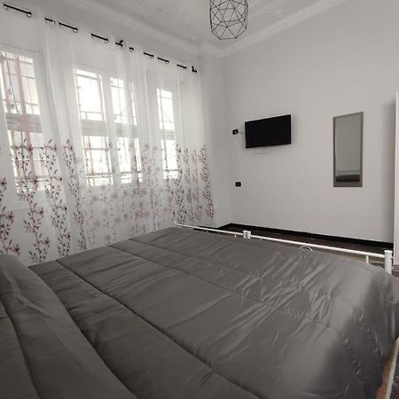 Benny Appartamento 3 Camere Da Letto Ad Uso Esclusivo Genova Aeroporto Luaran gambar
