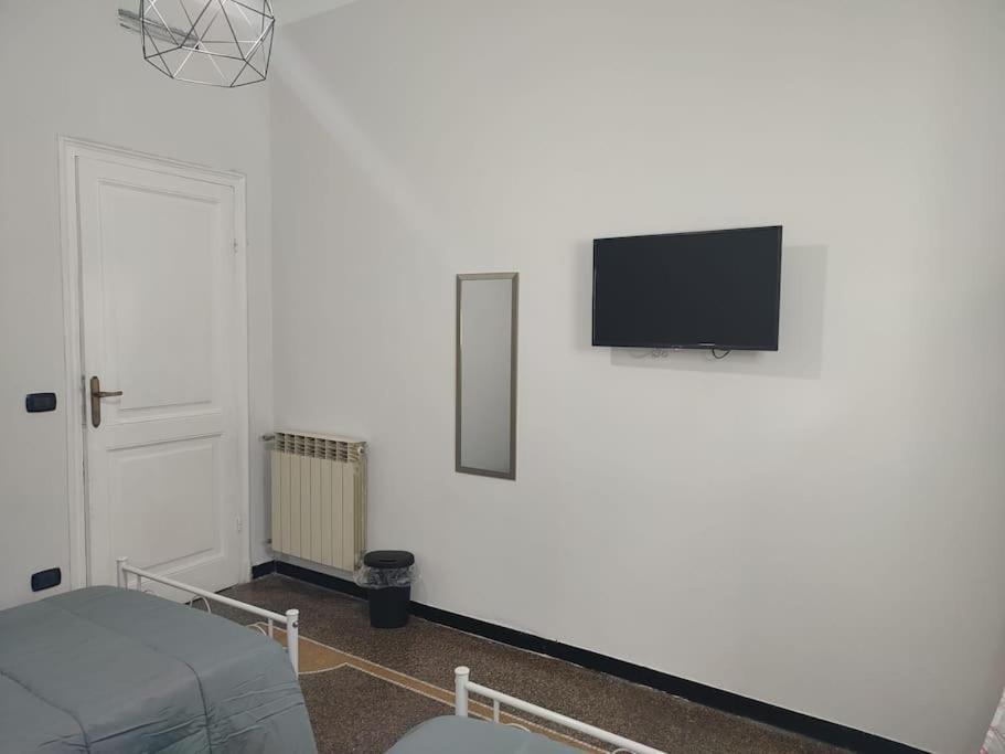 Benny Appartamento 3 Camere Da Letto Ad Uso Esclusivo Genova Aeroporto Luaran gambar