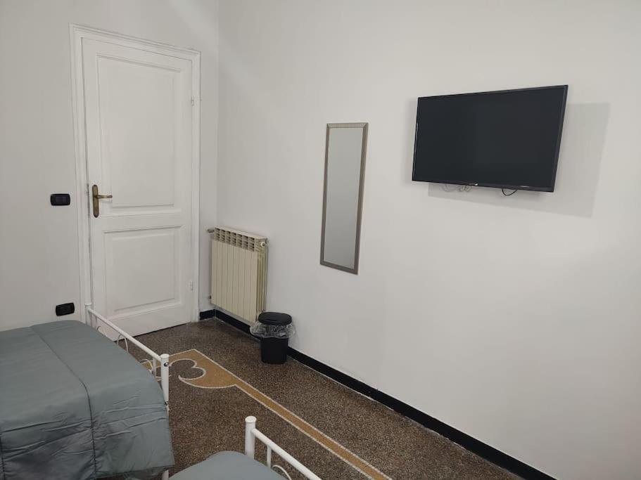 Benny Appartamento 3 Camere Da Letto Ad Uso Esclusivo Genova Aeroporto Luaran gambar